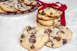 Cranberry and chocolate cookies