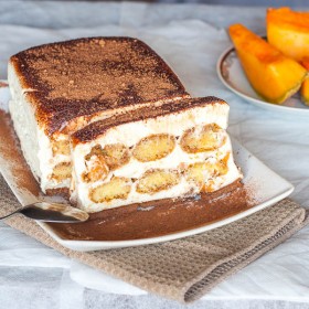 Melon tiramisu